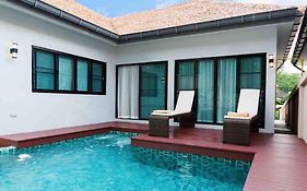 Pool Villa With Warm Water